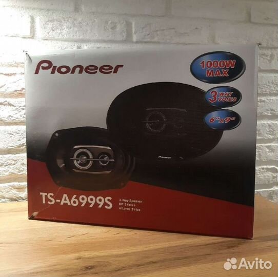 Динамики новые Pioneer 16*9