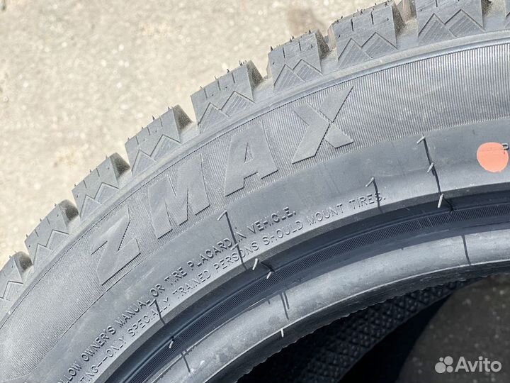 Zmax Winternova Stud II 215/55 R18 108H