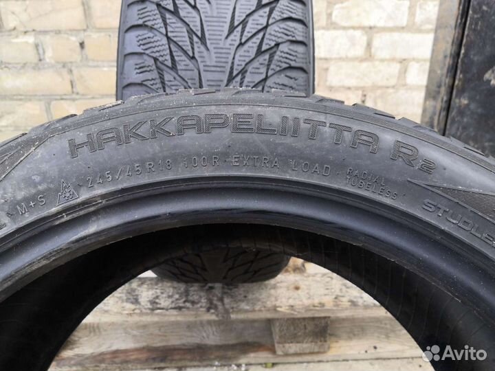 Nokian Tyres Hakkapeliitta R2 245/45 R18