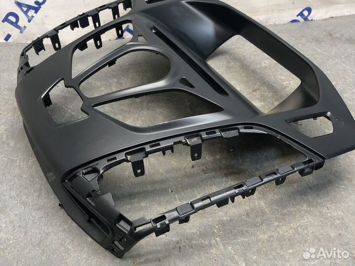 Рамка магнитолы Focus 3