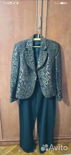 Брючный женский костюм, платье, халат