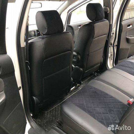 Чехлы Toyota Wish