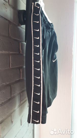 Шорты Nike (с лампасами)