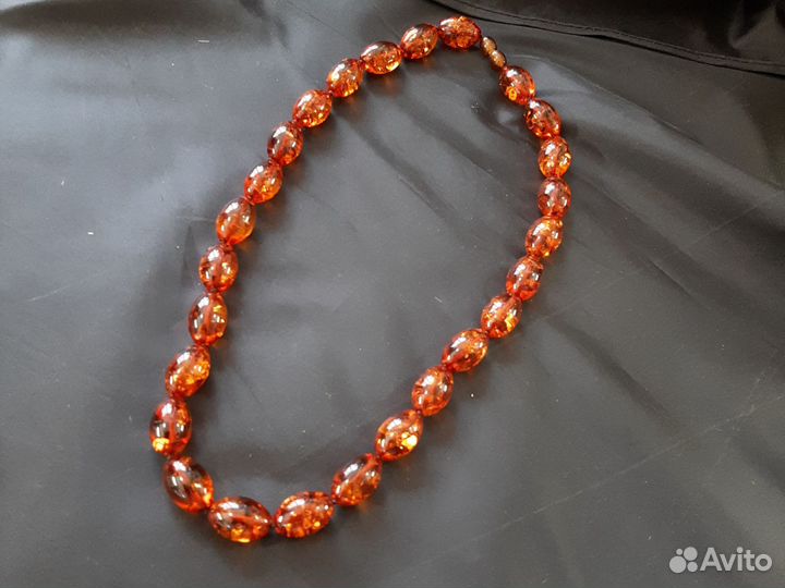 Ожерелье - янтарь