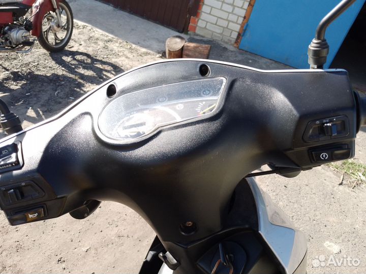 Скутер SYM orbit 50