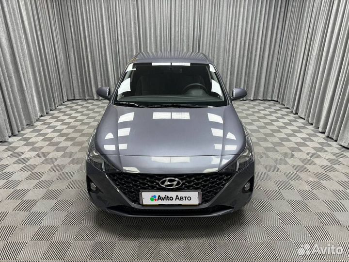 Hyundai Solaris 1.6 МТ, 2021, 15 375 км