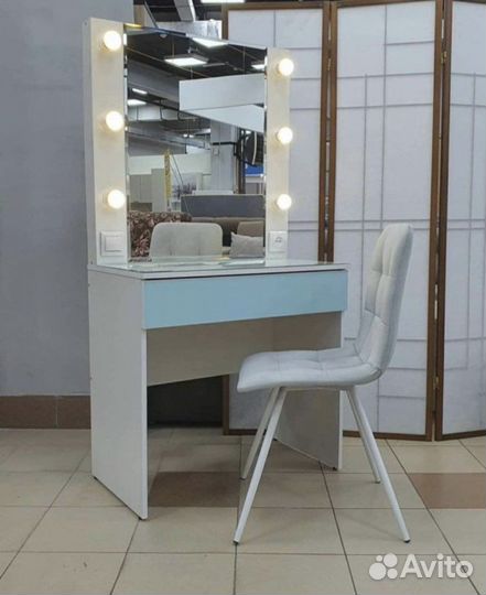 Стол макияжный «Тифани»