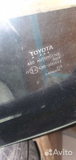 Лобове стекло тойота прадо 150