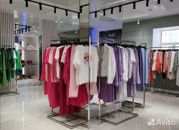 Магазин женской одежды / 13 лет работы