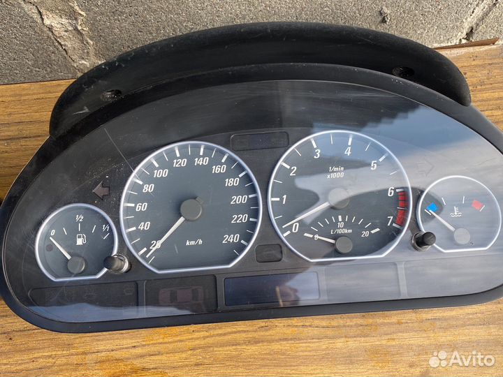 Щиток приборов бмв е46