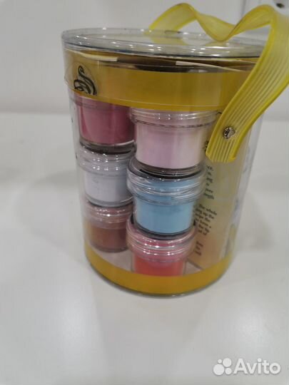 Акриловая пудра для наращивания ногтей