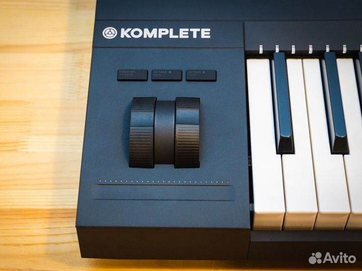 Native Instruments komplete kontrol S88 MK2