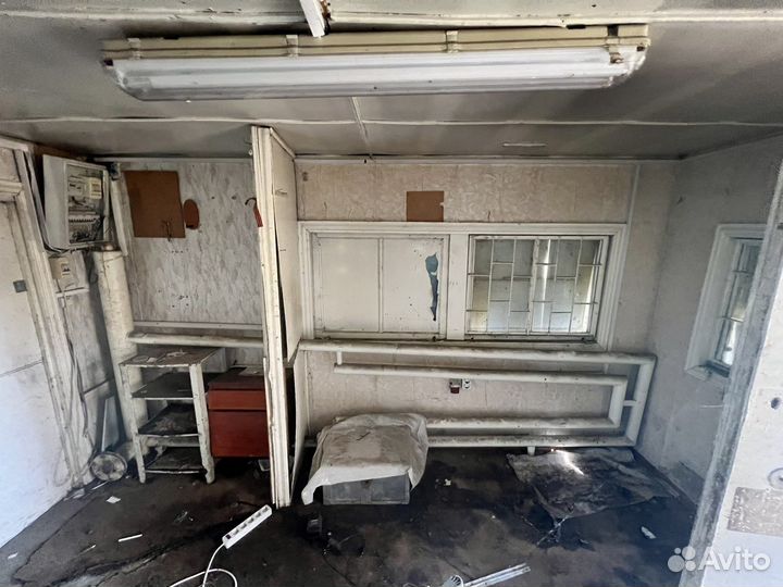 Ларек металлический