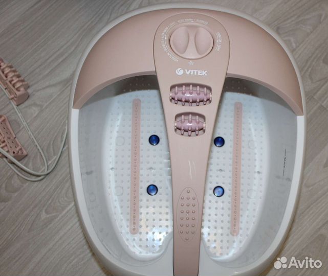 Массажная ванночка для ног Vitek новая