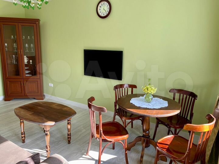 2-к. квартира, 53 м², 3/3 эт.