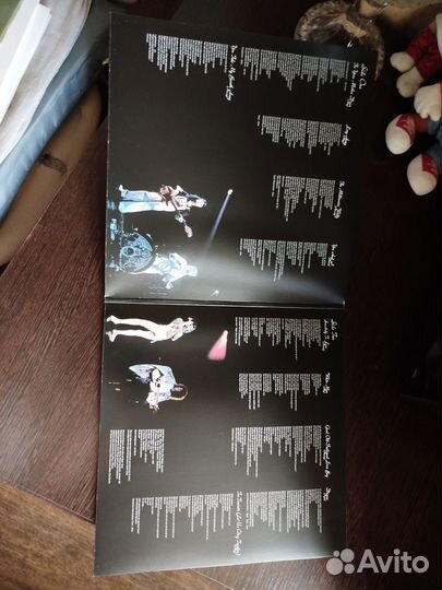 Queen a day AT the races