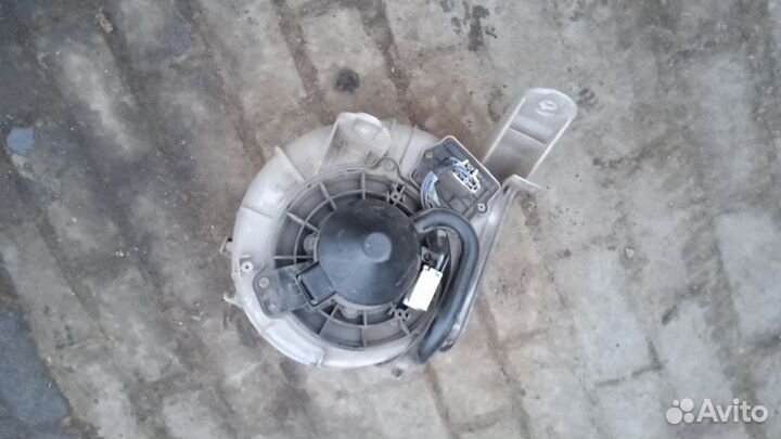 Вентилятор печки mazda 323 f ba
