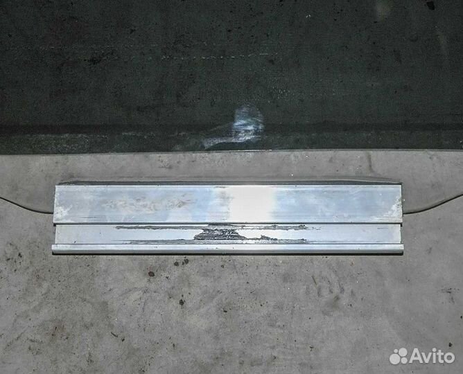 Стекло двери задней правой Daewoo Nexia N150