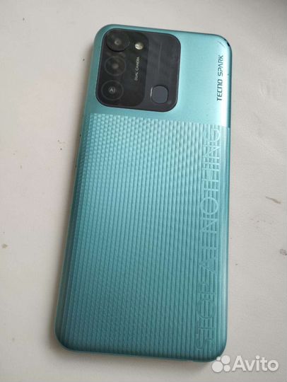 Tecno spark 8c
