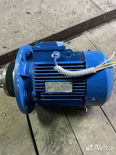 Двигатель асинхронный 2.2 квт
