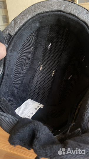 Горнолыжный шлем