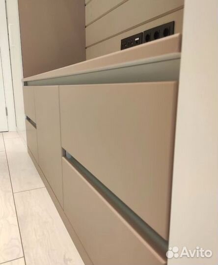 Шкаф.Распашные шкафы на заказ