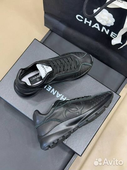 Женские кроссовки chanel