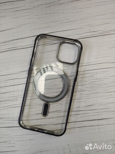 Чехлы для iPhone 14