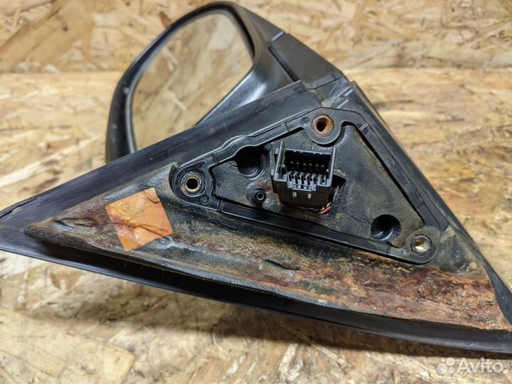 Зеркало правое Chevrolet Epica