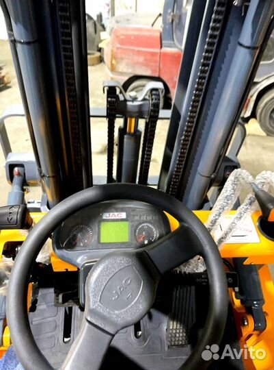 Вилочный погрузчик JAC CPCD25H, 2023