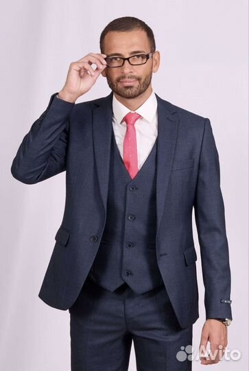 Мужской костюм тройка на свадьбу