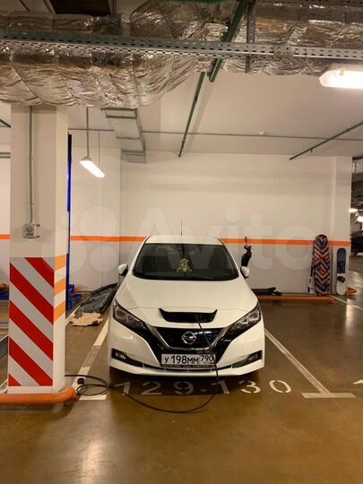 Машиноместо