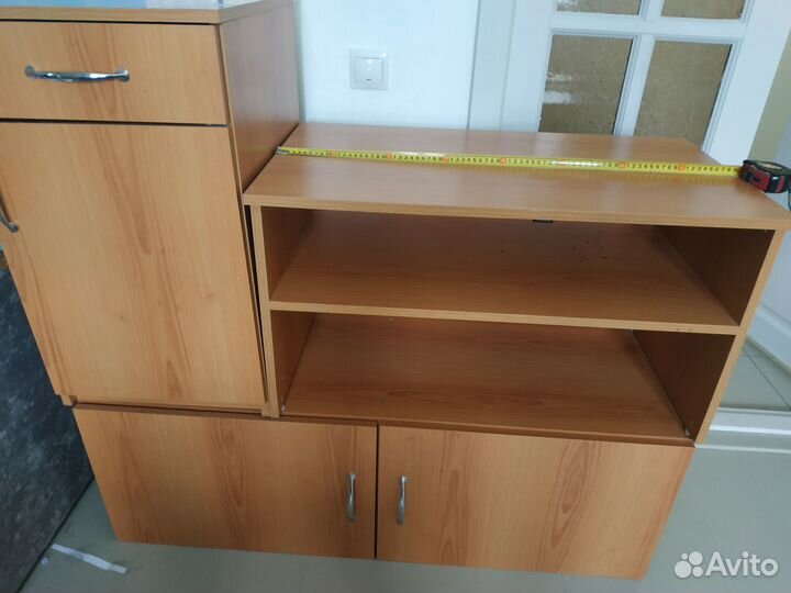 Полка для обуви и тумбочка