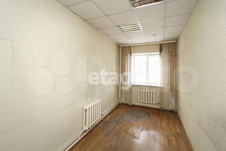 Продам офисное помещение, 558.8 м²