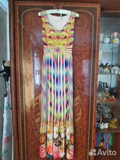 Очень красивое платье, можно на выпускной