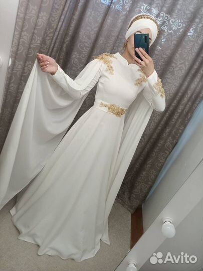 Платья на Никах