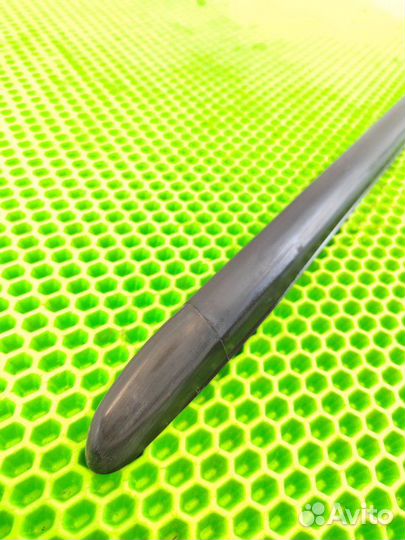 Уплотнитель двери на кузов левый Opel Astra Gtc