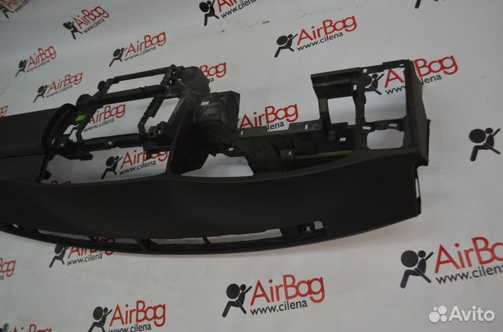 Торпедо панель приборов Nissan Patrul (старый)