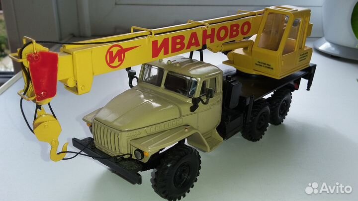 Троллейбус зиу-9, III выпуск. финоко