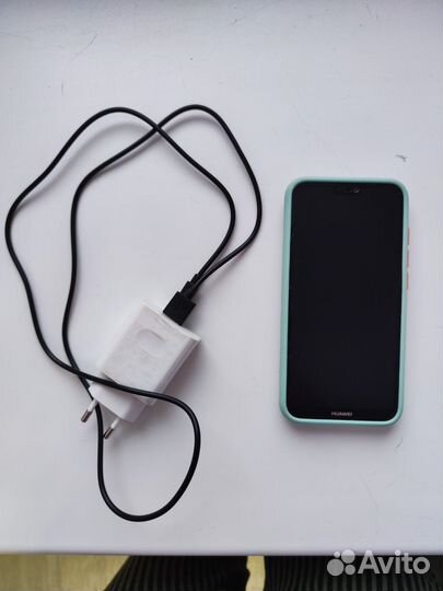 Huawei P20 Lite, 4/64 ГБ
