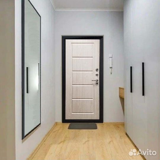 Входная дверь металлическая с терморазрывом