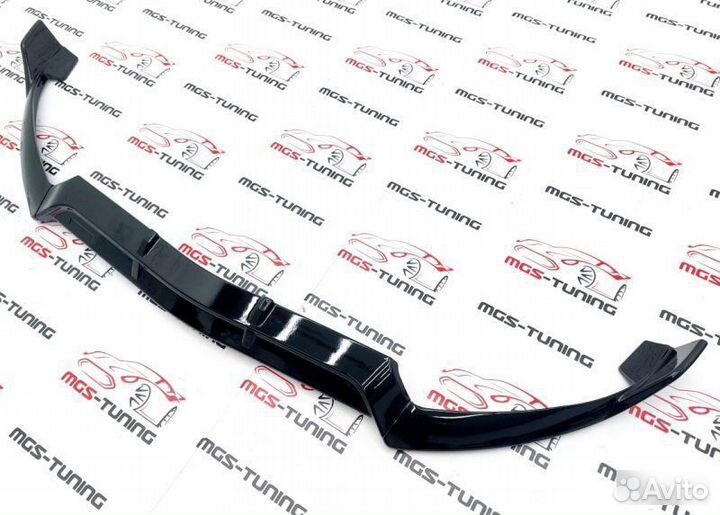 Губа переднего бампера W205 дорест черный глянец