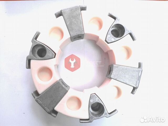 Муфта гидронасоса Hitachi ZX160