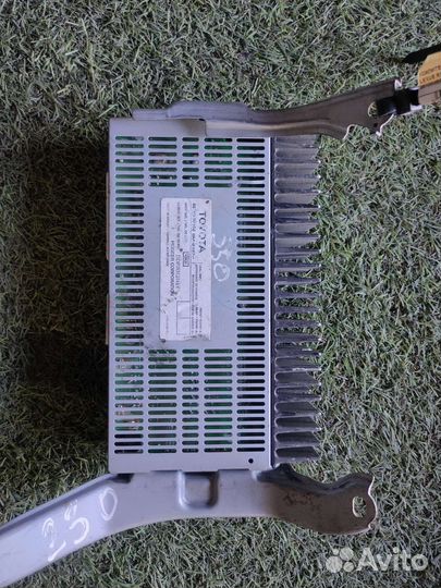 861000E010 усилитель музыки lexus RX 300/330/350