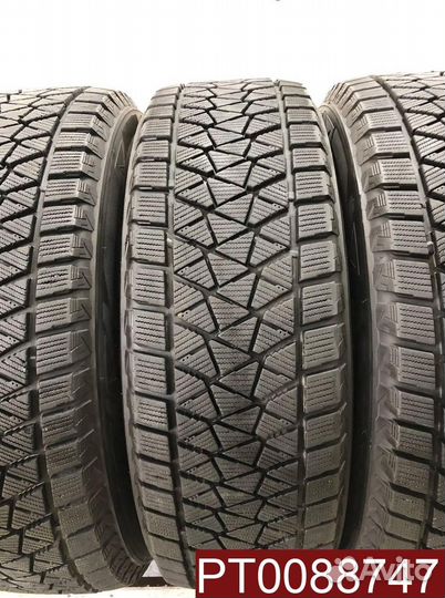 Bridgestone Blizzak DM-V2 225/65 R17 110
