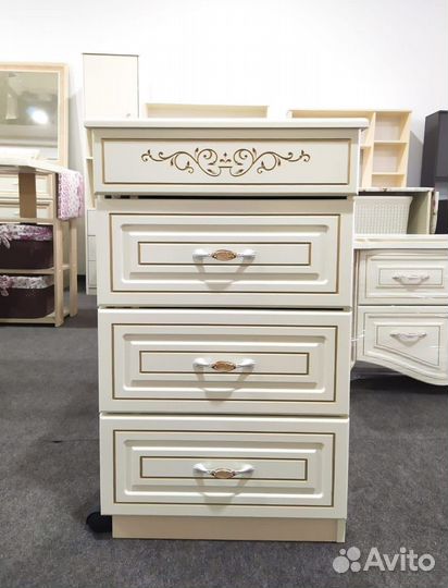 Гладилка, гладилка с хранением. Гладильная доска