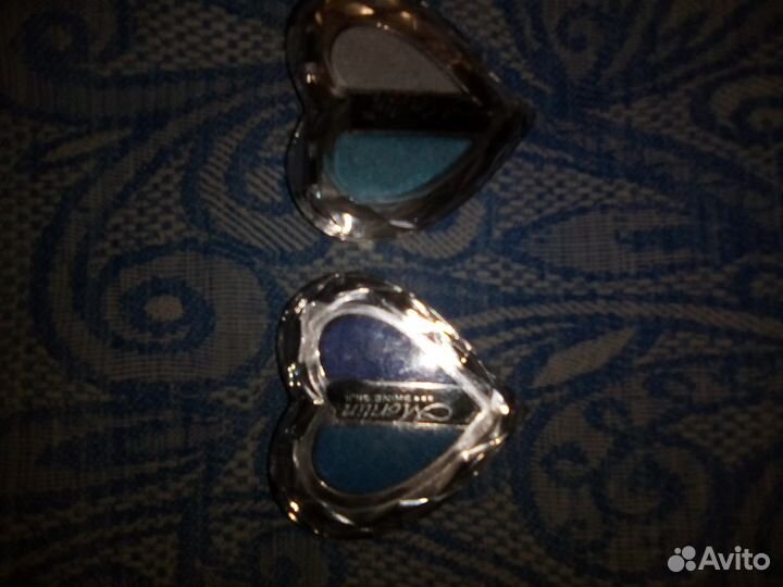 Тени для век в ассортименте