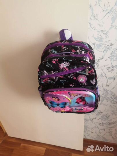 Рюкзак школьный для девочки новый