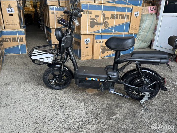 Электроскутер 48V12A