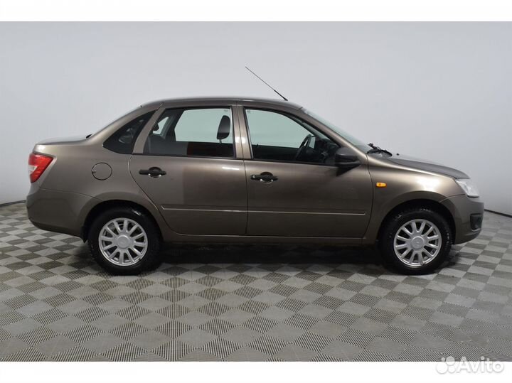 LADA Granta 1.6 МТ, 2015, 74 287 км